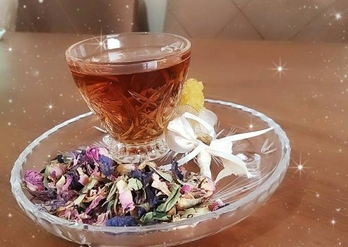 دمنوش به لیمو و گل گاو زبان
