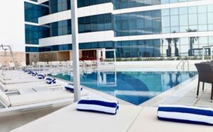 چطور یک اقامت مقرون به صرفه در هتل های دبی داشته باشیم؟